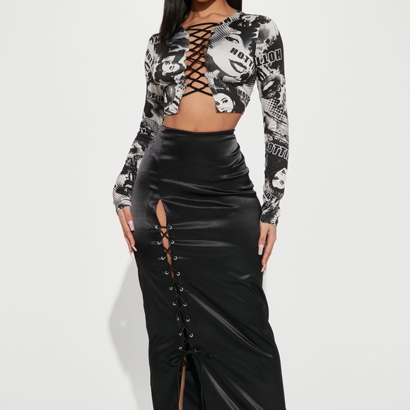 Lace up maxi skirt - Picture 4 of 4